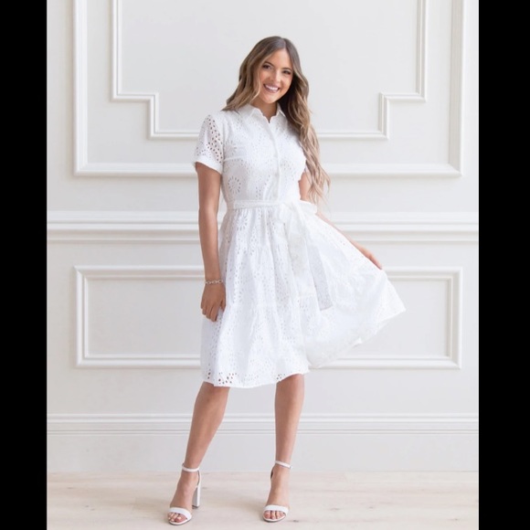 RACHEL PARCELL White Tiered Eyelet Button Up Dress Size Small - Picture 2 of 15